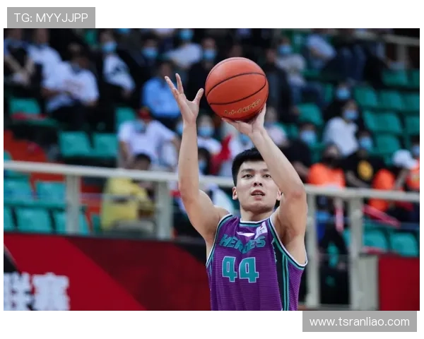 武汉篮球队总决赛个人能力分析与表现评估 武汉篮球队总决赛个人能力分析与表现评估