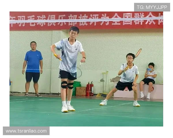 羽毛球状态排行榜更新成都羽毛球队荣登第七名展现实力与潜力 羽毛球状态排行榜更新成都羽毛球队荣登第七名展现实力与潜力