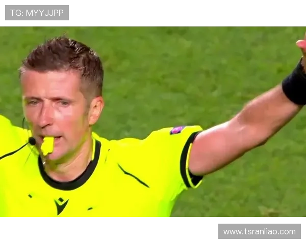 足球明星流泪背后的故事与坚持让人动容的瞬间 足球明星流泪背后的故事与坚持让人动容的瞬间