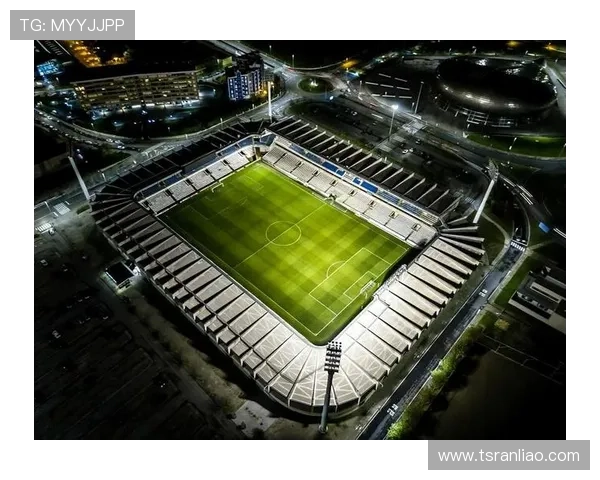 足球明星的传奇故事与精彩瞬间动画解说带你领略绿茵场上的辉煌与激情