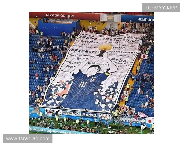 足球明星巨幅海报展现球场魅力与激情引领全球粉丝热潮